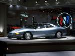 Buick Lucerne Concept 1988 года